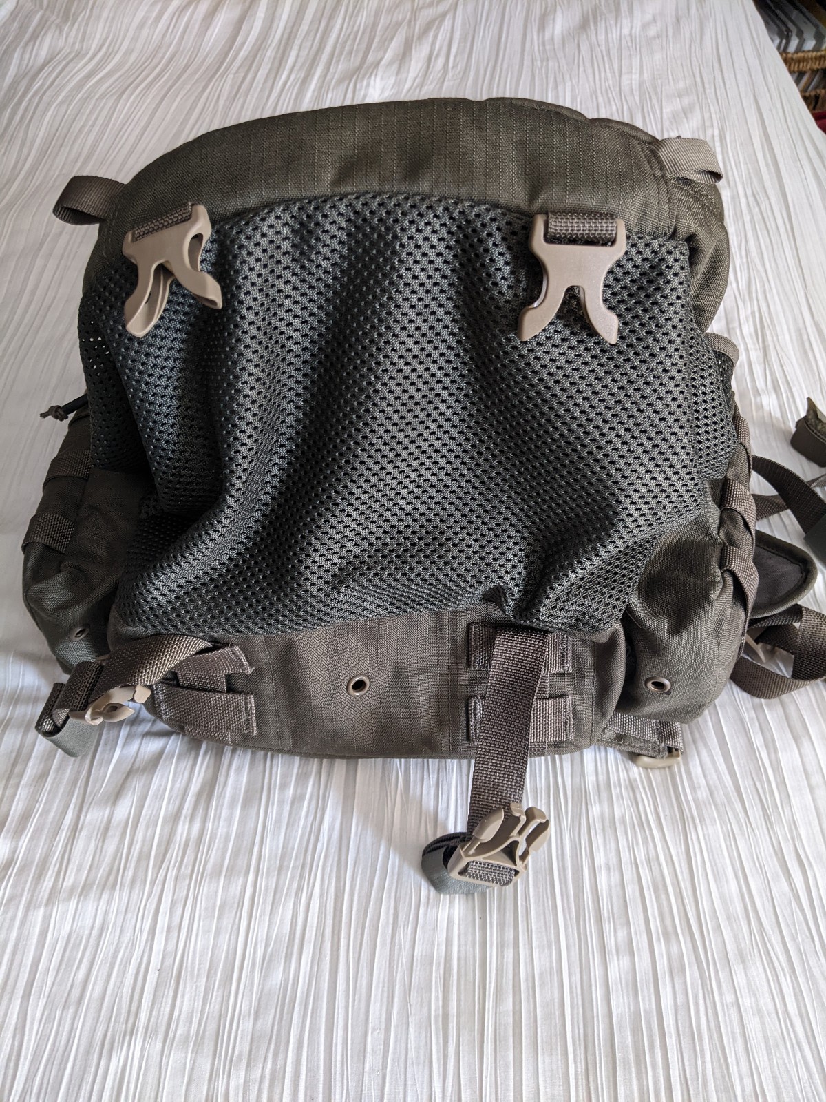 Crossfire DG1 Spitfire 24hr beaver tail assault pack