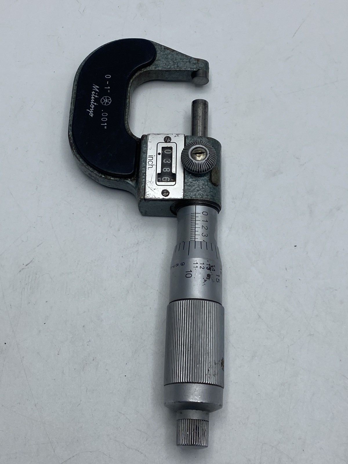 Mitutoyo 193-201 Rolling Digital Outside Micrometer, 0-1" Range