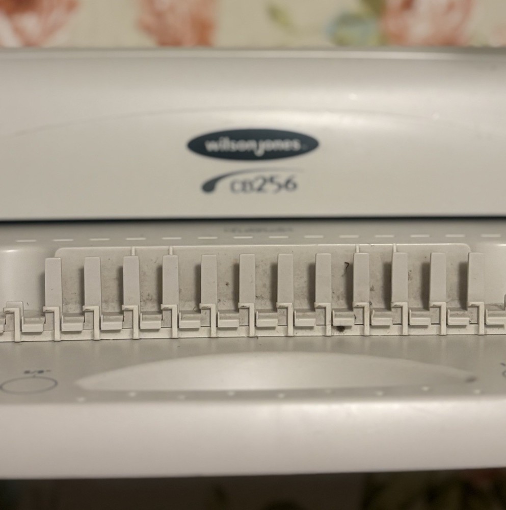 Wilson Jones Manual Precision Comb Binding System CB256 Machine