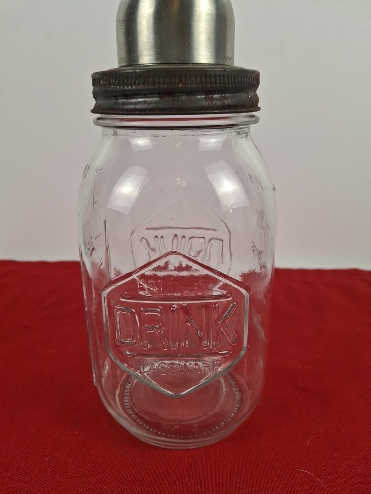 Mason Jar Cocktail Shaker