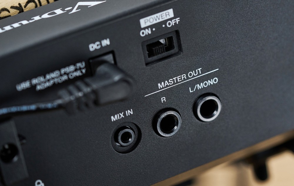 ROLAND V31 V-Drums Sound Module