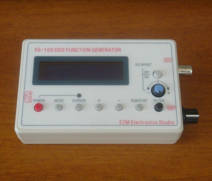 FG-100 DDS Function Signal Generator Module 1HZ-500KHz Sine +Square Wave w/case
