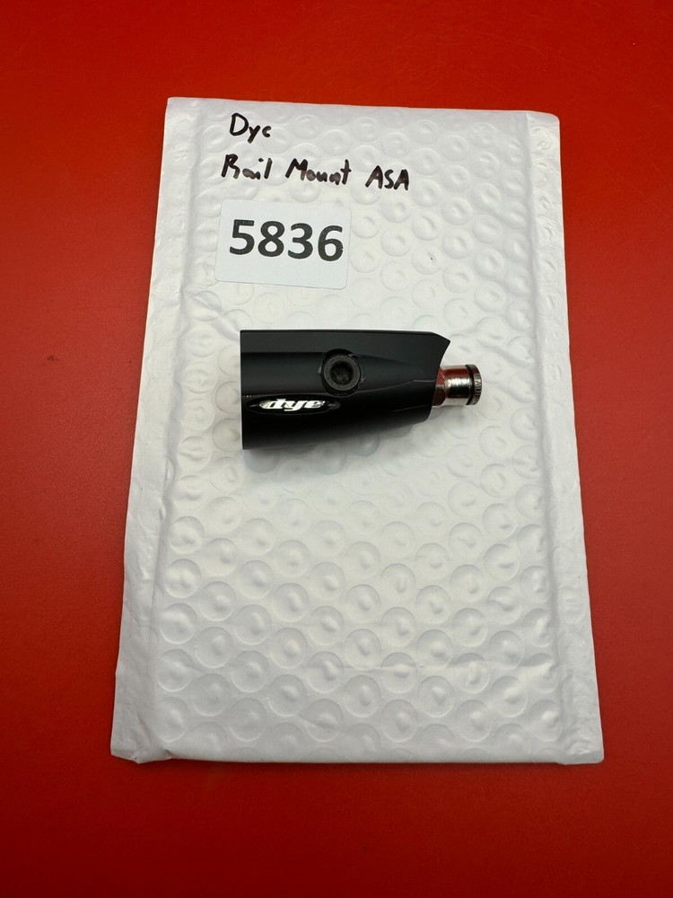 Dye Rail Mount