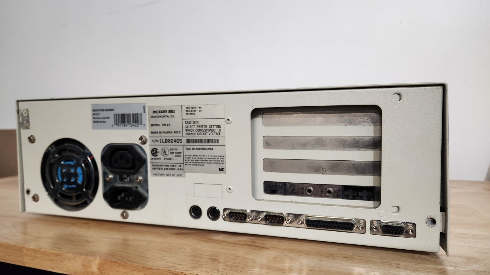 Vintage Packard Bell Executive 486SXES MODEL PB 23 Desktop Computer TESTED WORKS