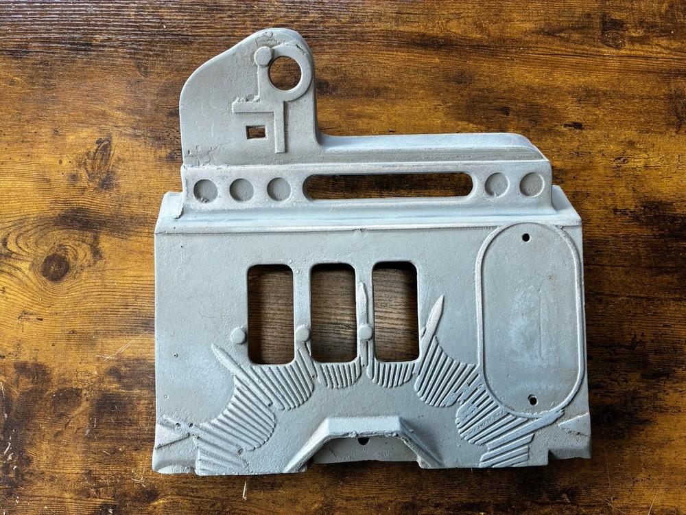 Mills Bursting Cherry Slot Machine Recast Top Casting / Project Piece