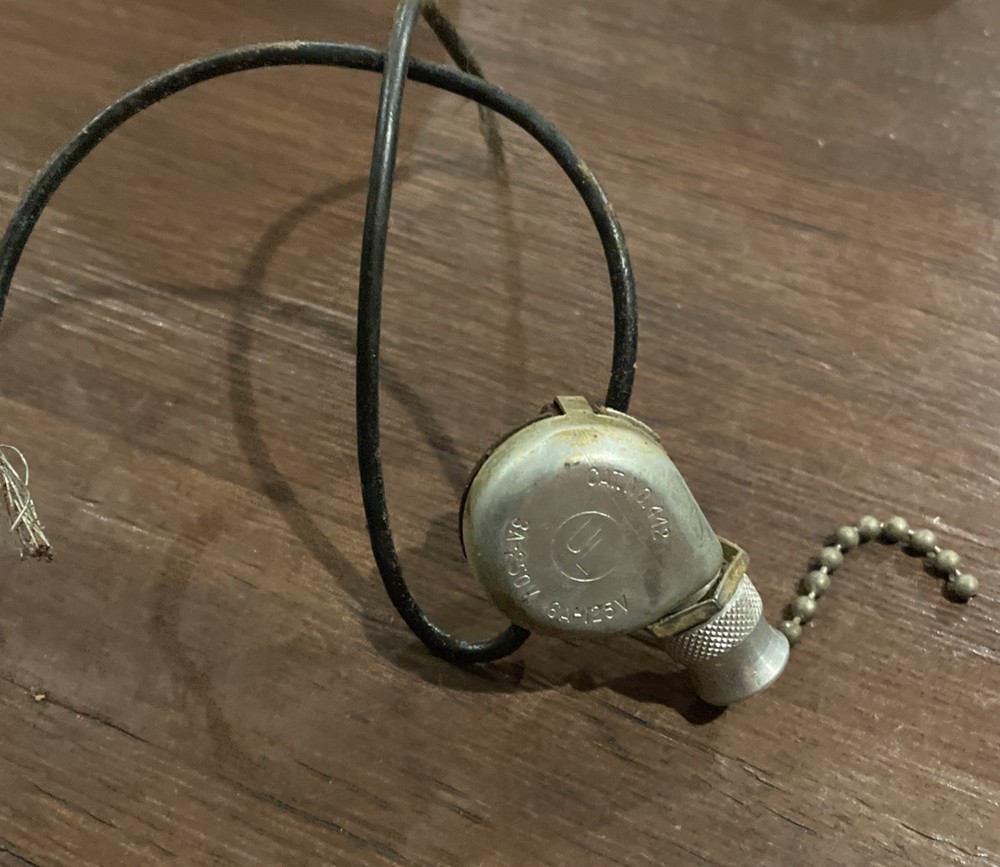 Vintage Eagle UL Pull Chain Light Switch