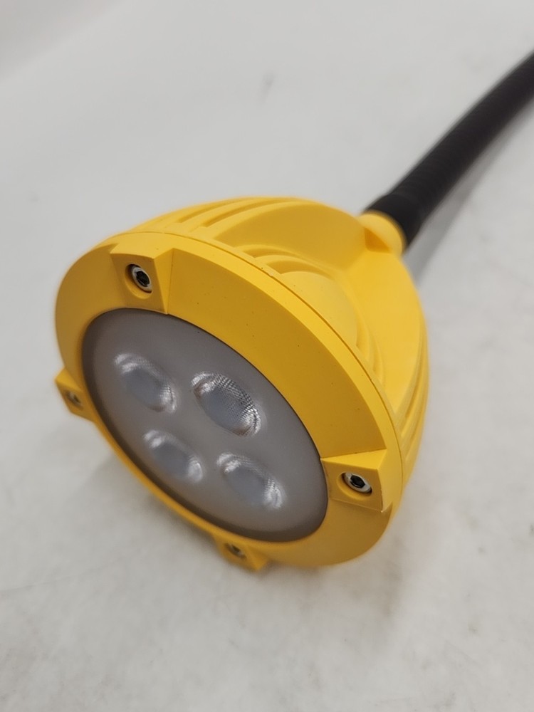NEW APS Ultra-Flex Led Dock Light