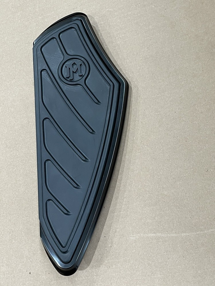 Performance Machine Black Contour Floorboard. RIGHT BOARD ONLY. Harley Davidson