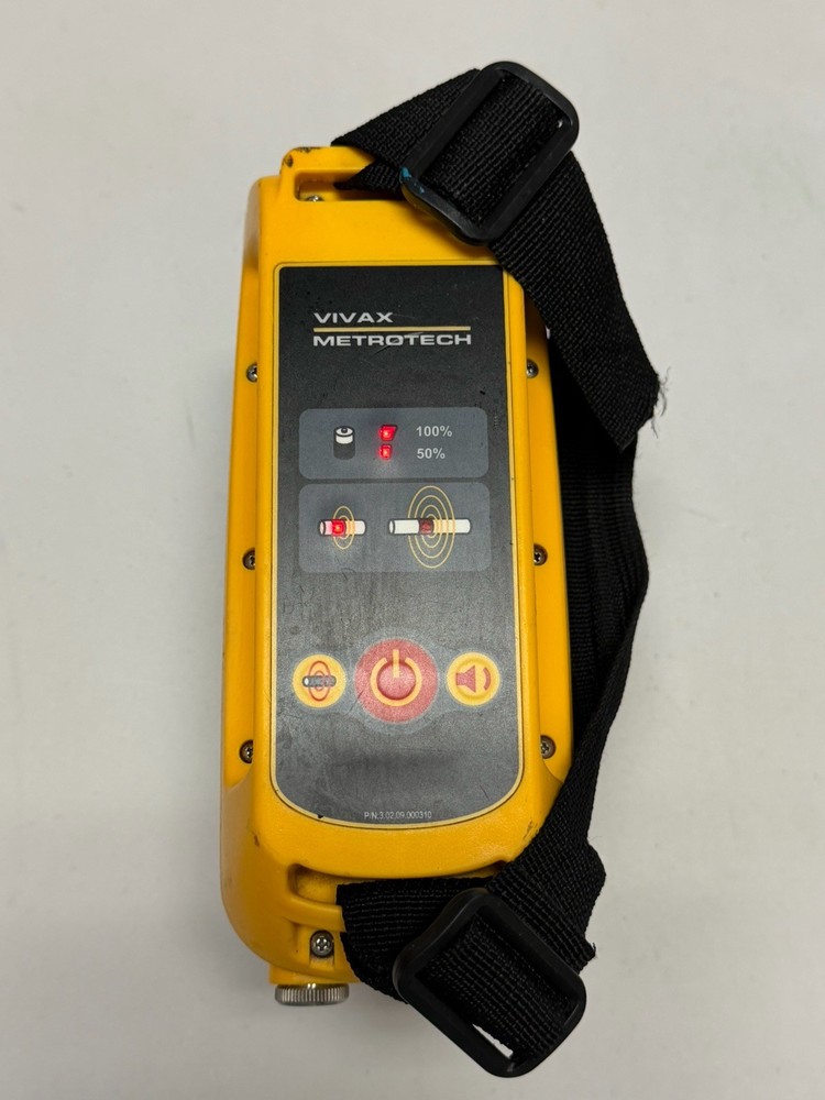 Vivax-Metrotech VM-810 Pipe & Cable Locator Kit with Hard Case