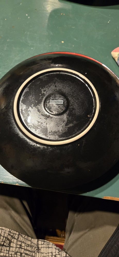 Essence Eclipse Core 10.25" Dinner Plate Red & Black Microwave Dishwasher Safe