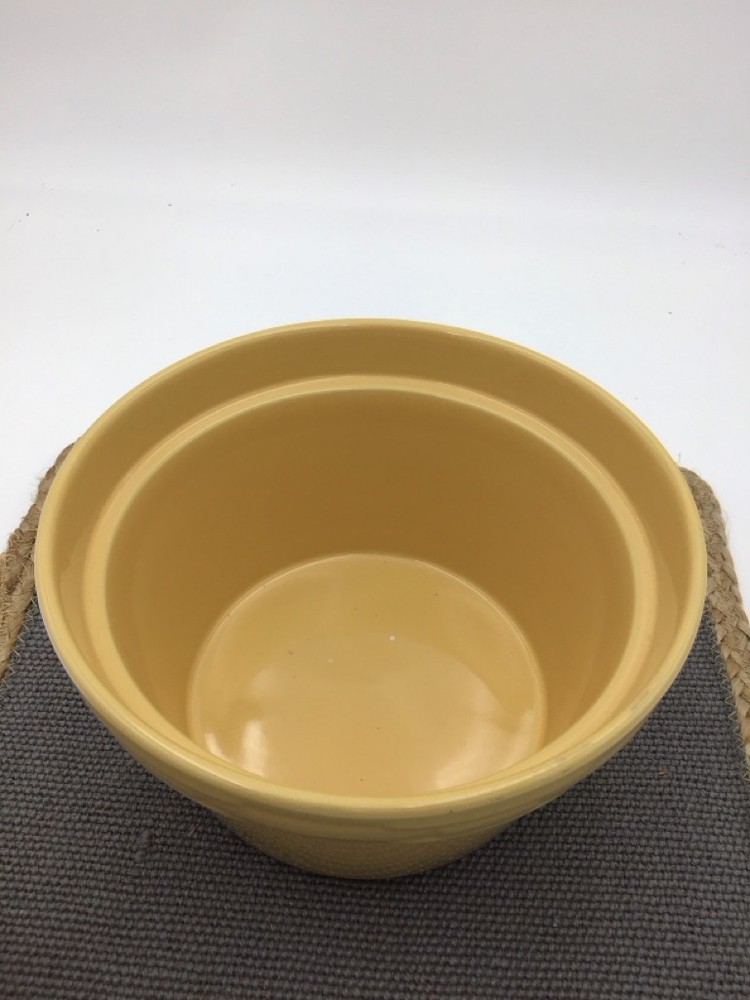 Longaberger Woven Traditions Medium Round Casserole