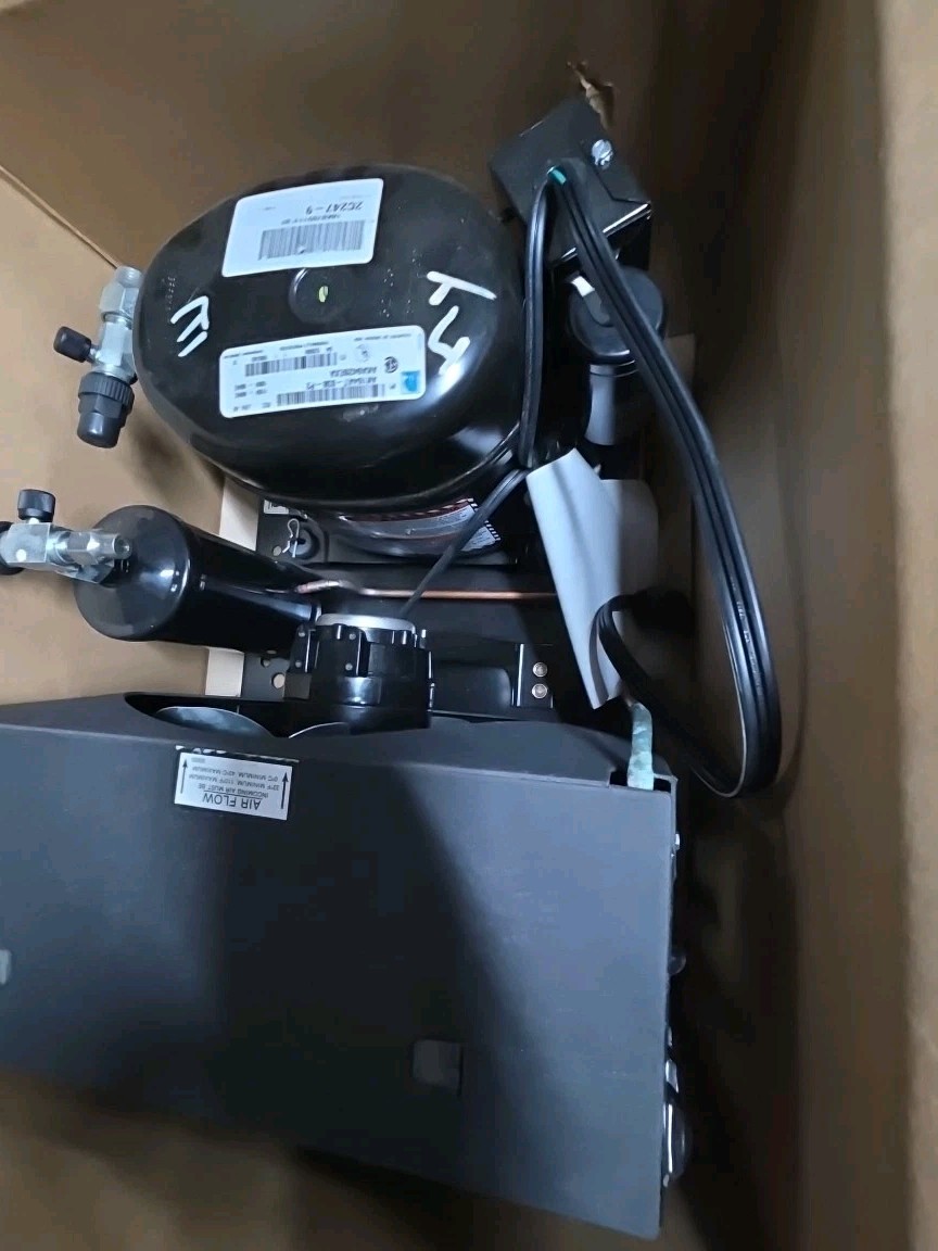 Tecumseh Compressor AKA9433EXAXB 2C247-9 1/3 HP R-22