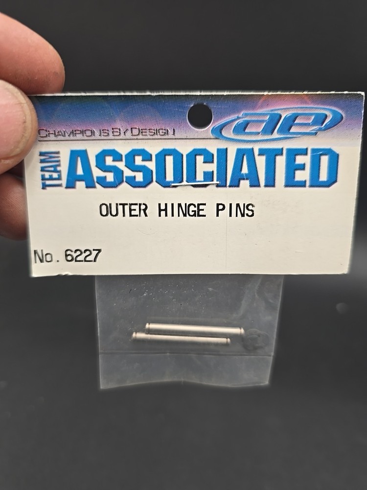 Team Associated Outer Hinge Pins 6227  RC10  RC 10