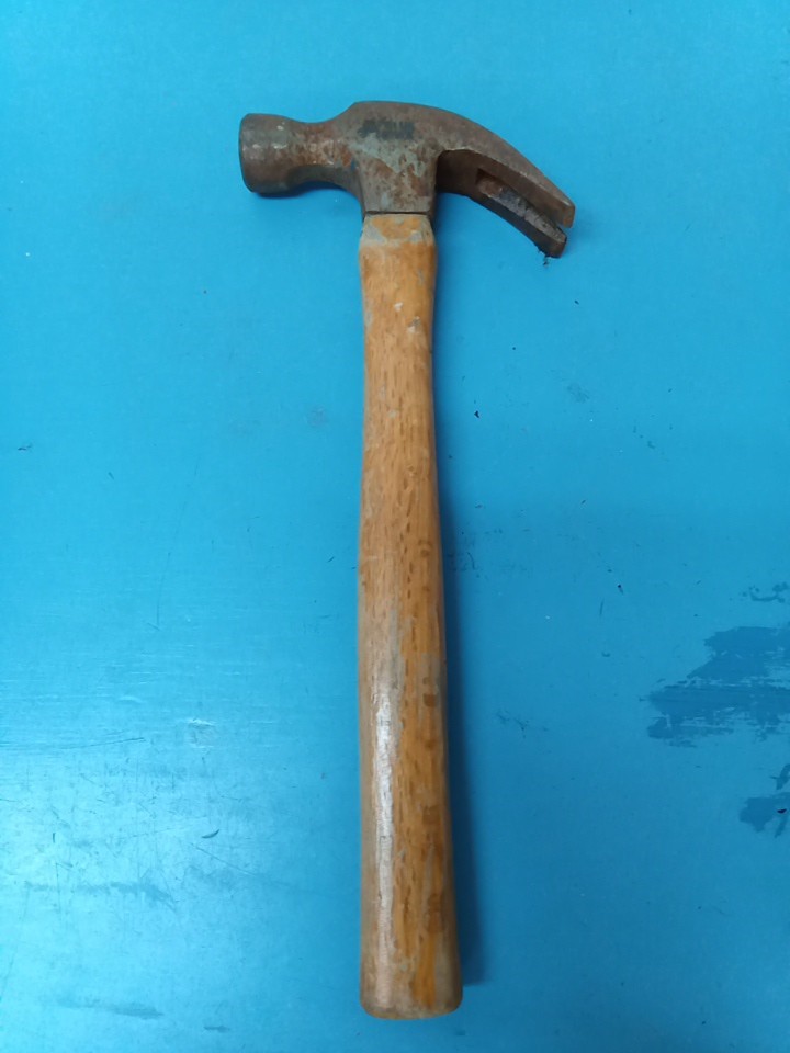Blue Hawk Hammer (LL)