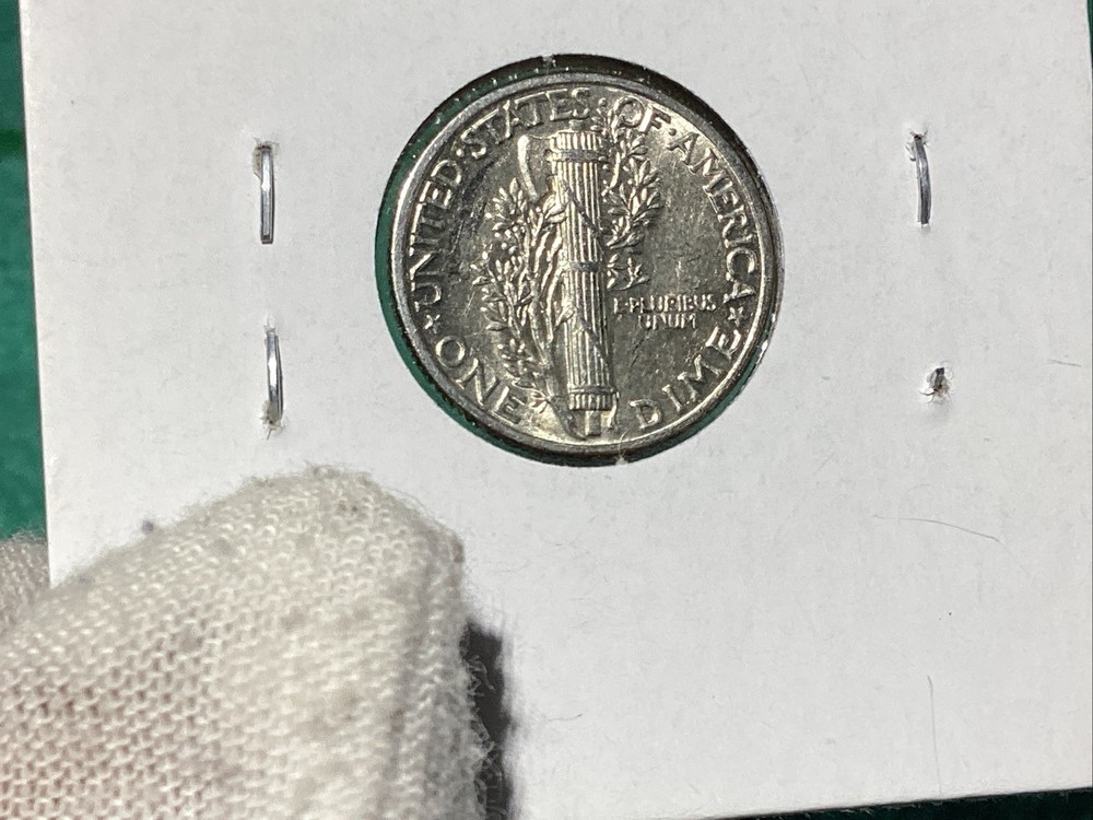 1943 MERCURY HEAD DIME UNCIRCULATED 🦅