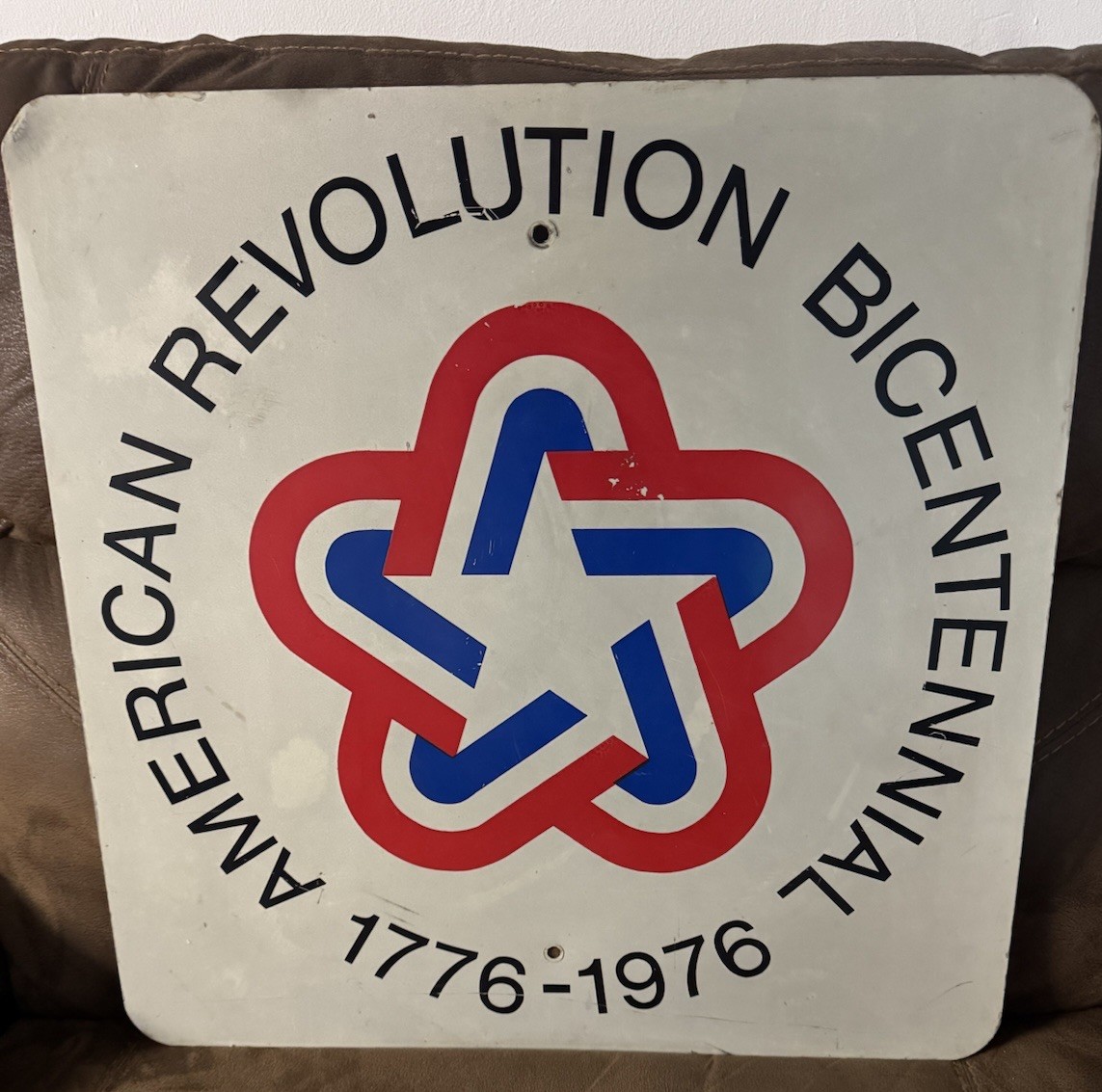 AMERICAN REVOLUTION BICENTENNIAL 1776-1976 INTERSTATE ROAD SIGN 24x24 (RARE)