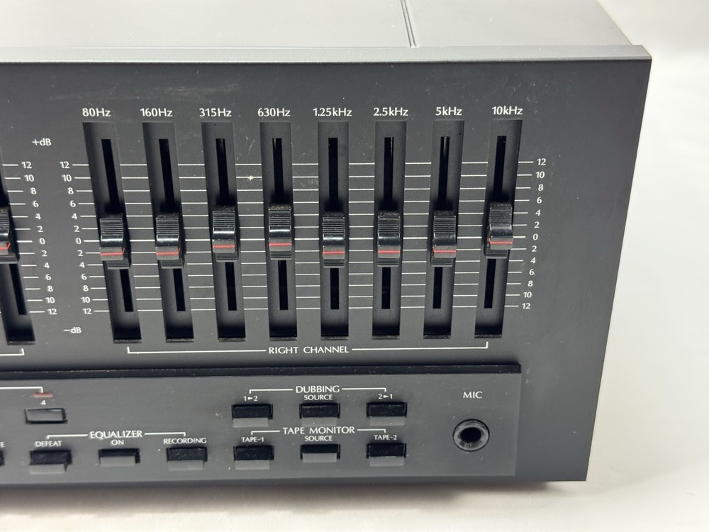 Sansui SE-9 Stereo Graphic Compu-Equalizer Black