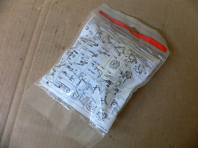 Legrand Wiremold V5785 Ivory Connector