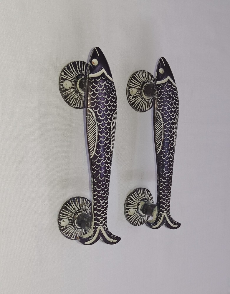 River Fish Theme Cabinet Handle Pair Brass Sea Creature Kitchen Door Pull DM307