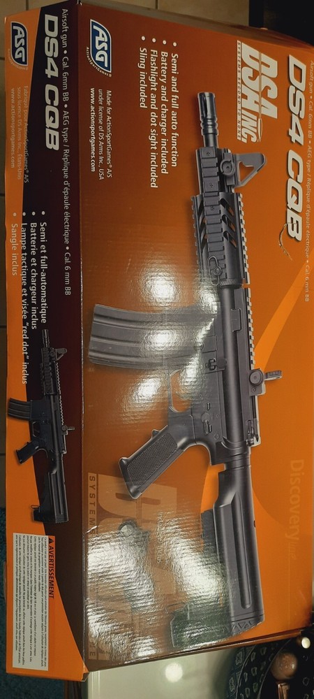 Airsoft rifle- AR style