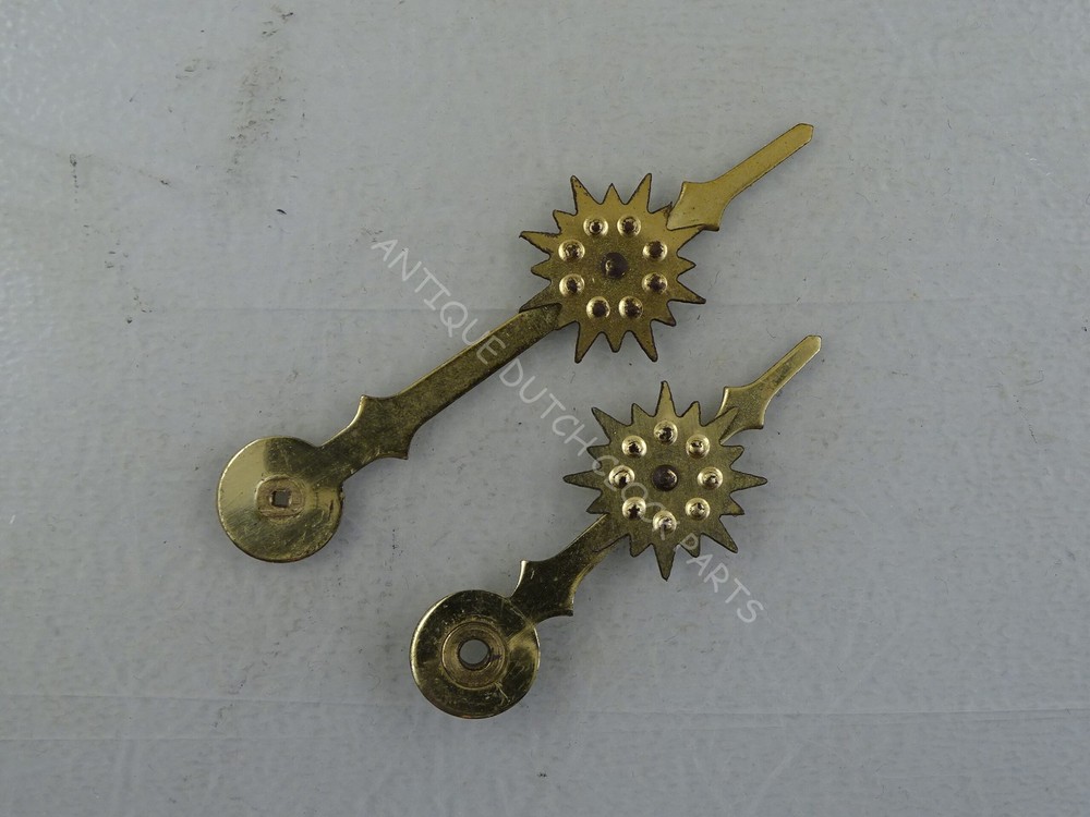 1970S SCHATZ ELEXACTA SUN CLOCK PAIR OF CLOCK HANDS