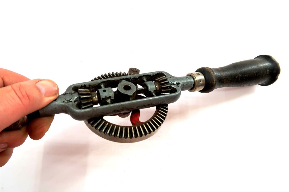 Vintage MILLER FALLS No 5A Hand Drill Egg Beater with Solid Wood Handle
