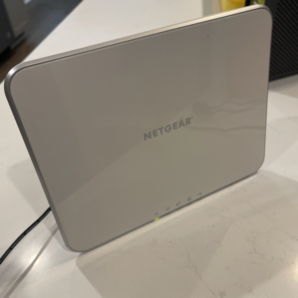 NETGEAR Base Station VMB3000