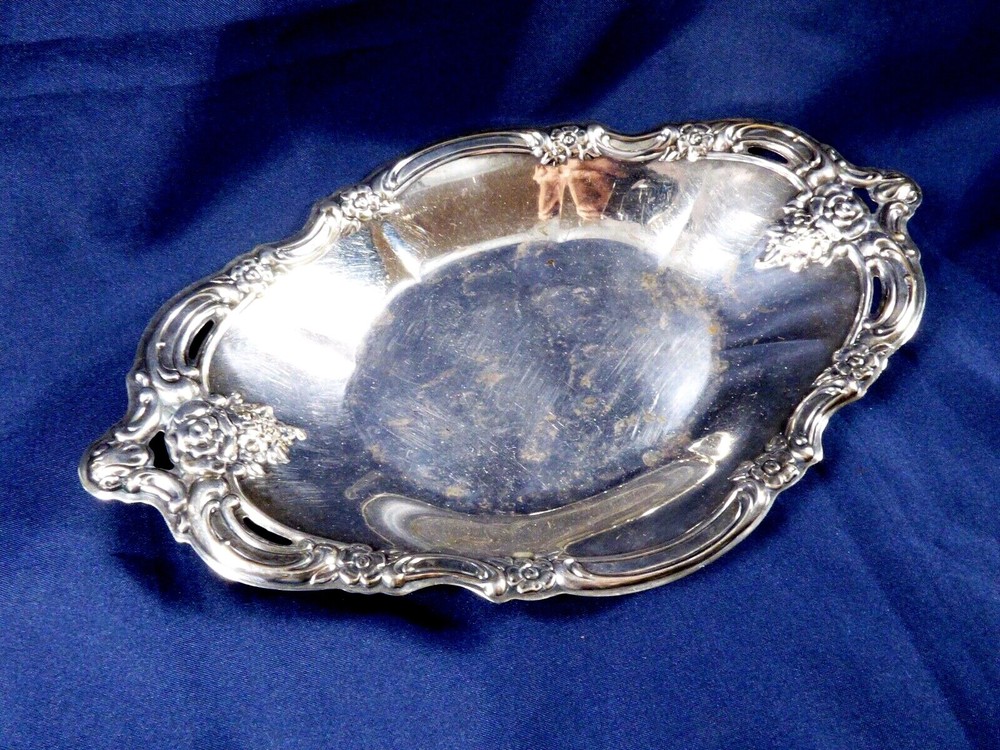 Vintage Community Scroll & Floral pattern Silver plate Dish Bowl