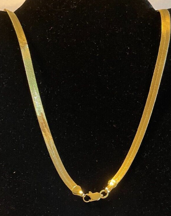 Herring Goldtone Necklace 8"