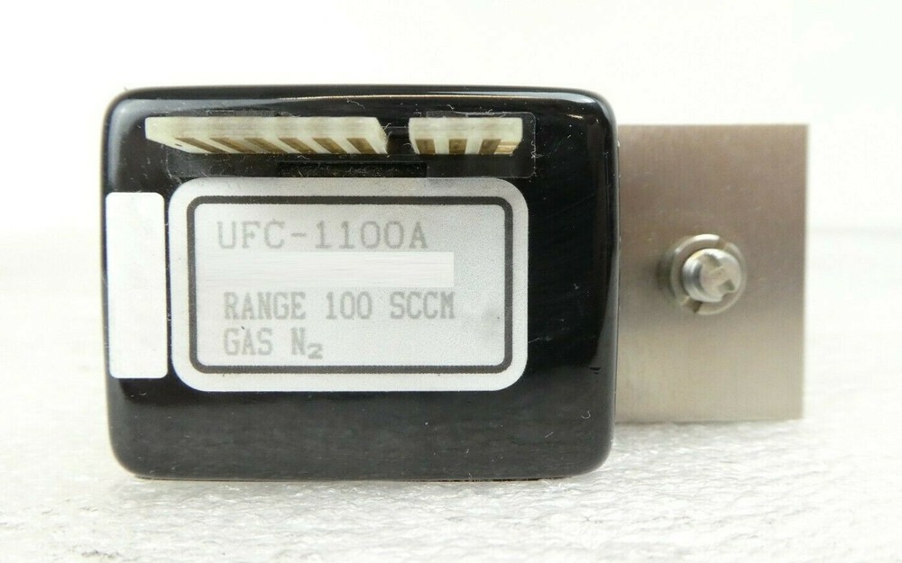 UNIT Instruments UFC-1100 Mass Flow Controller MFC AMAT 3030-01060 Working Spare