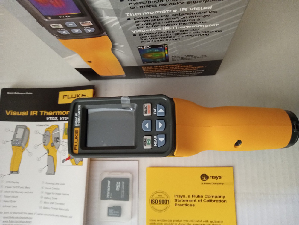 Fluke VT04 Visual Infrared Thermometer Kit