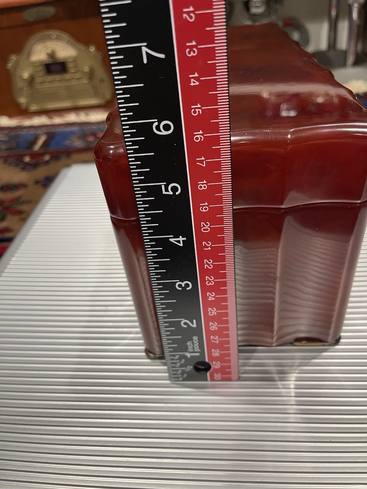 Antique Catalin General Electric L-622, Tube Radio, “ Jewel Box” Style