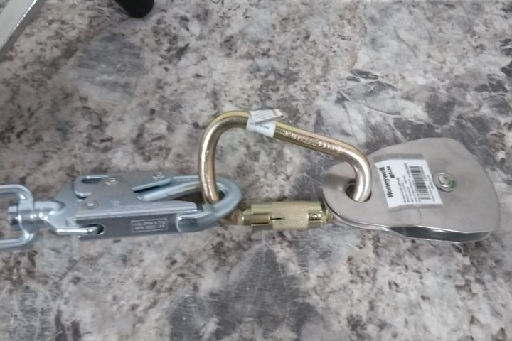 Honeywell Miller 8441-Z7/88FT 88 Ft Cable L 400 Lb Cap Confined Space Winch