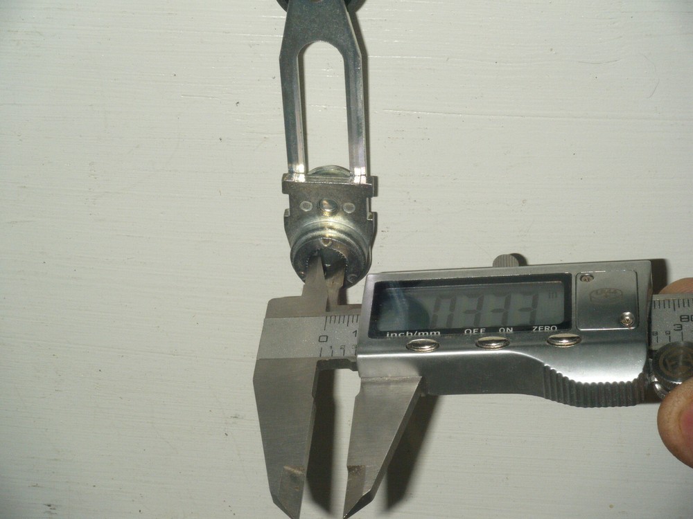 Unbranded Adjustable Length Roller Lever Arm