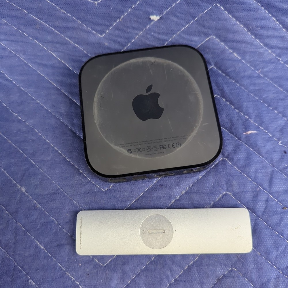 Untested Apple Tv A1469 W/ Remote