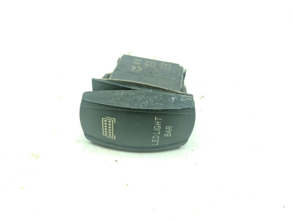 19 Can Am Commander 800R XT LED Light Control Button Switch