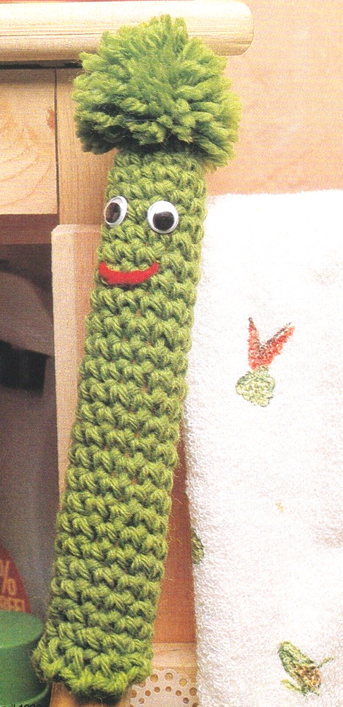 HELPFUL Broom Handle Boy Duster/Decor/Crochet Pattern INSTRUCTIONS ONLY