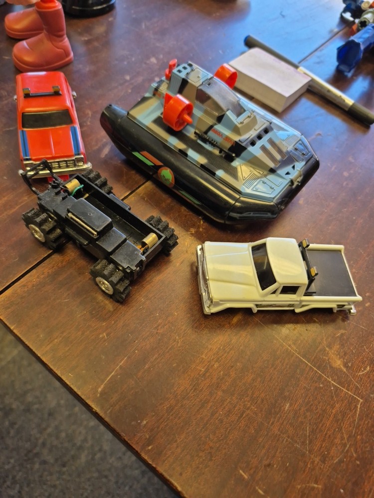 Schaper Stomper 4x4 Base With 3 Body's