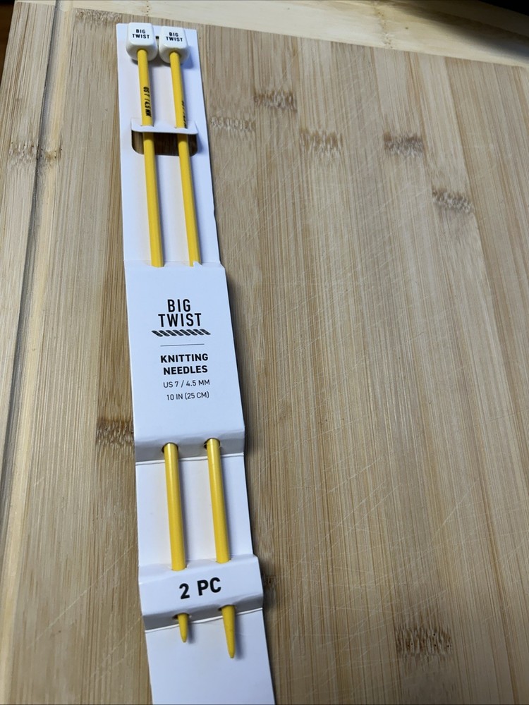 Big Twist Knitting Needles