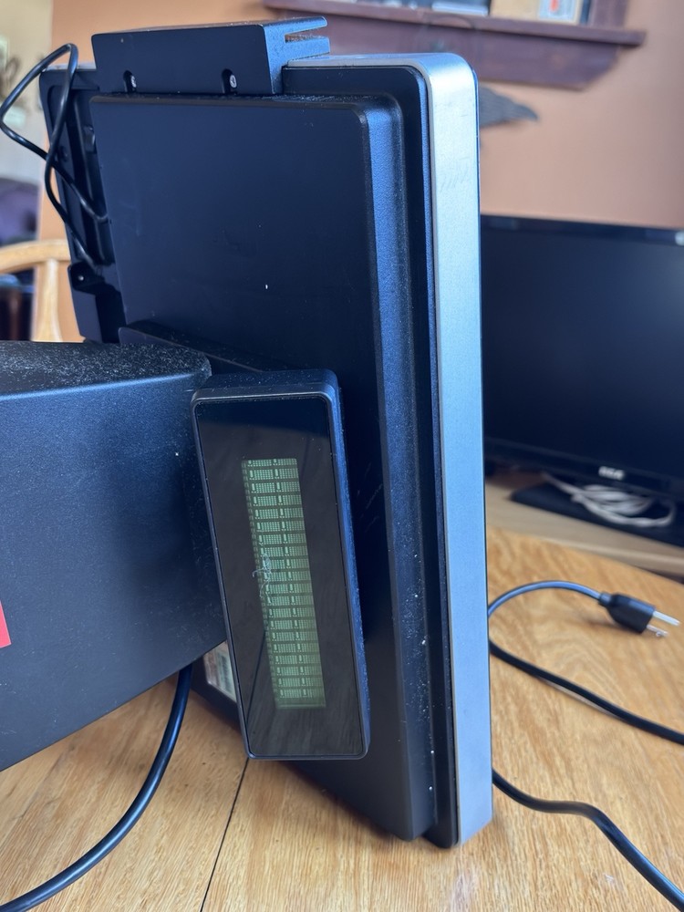 POS SYSTEM (NEEDS NEW HARD DRIVE)