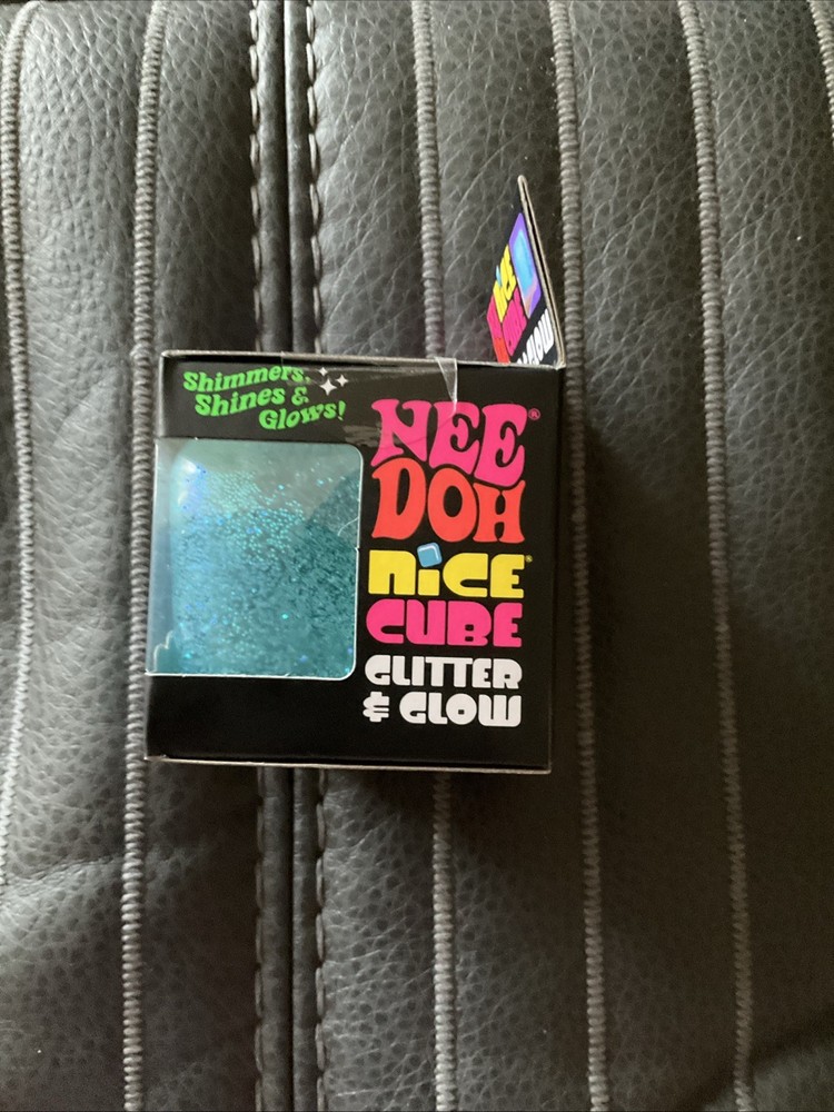 NEEDOH Nice Cube BLUE Glitter & Glow. Super Solid Squish Ice Cube