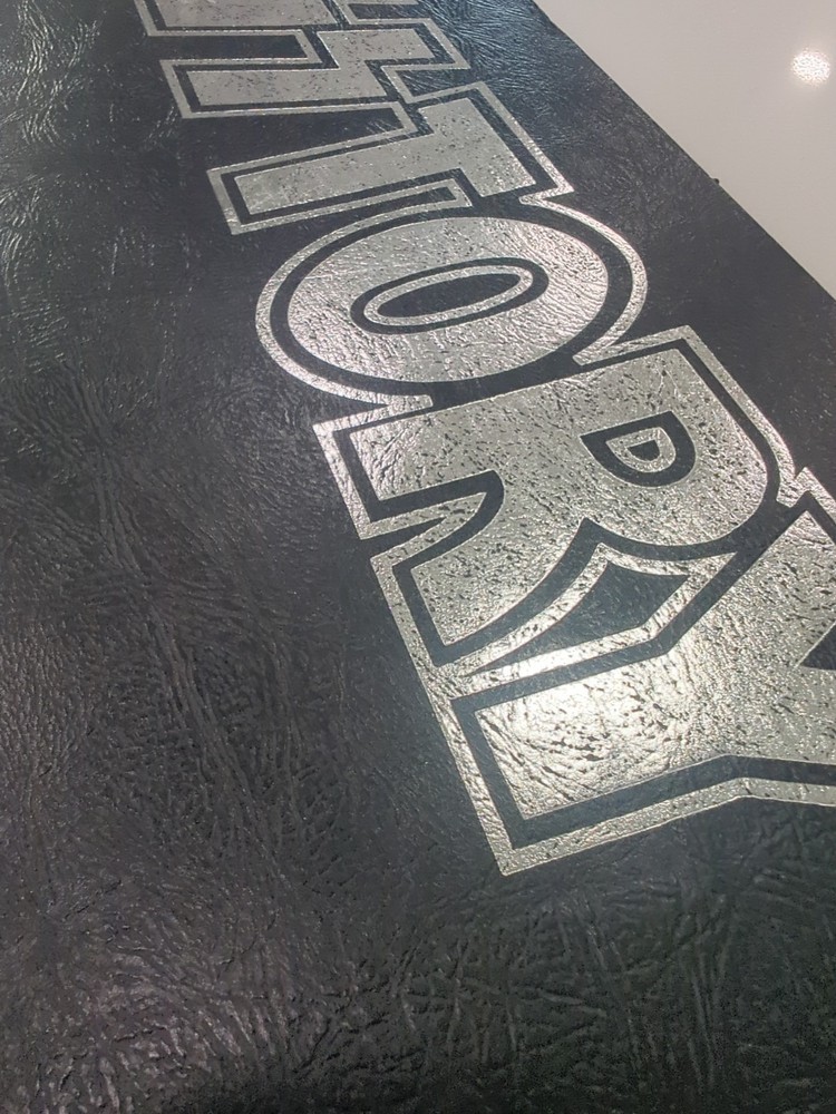 KISS Book KISSTORY USED Nice Ships Free DRGLAS