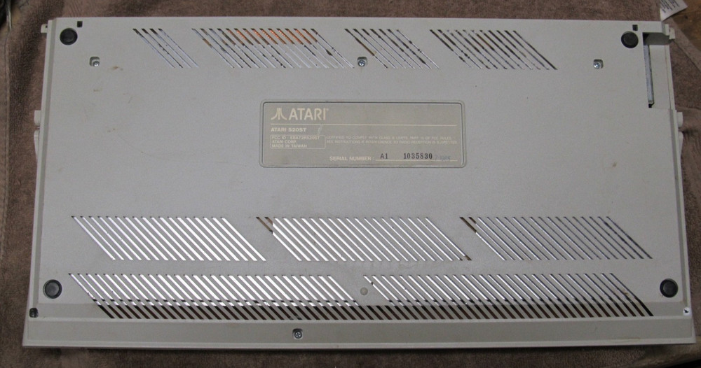 Vintage Atari 520ST Computer
