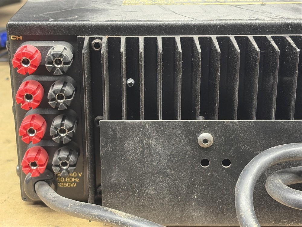 AB International 644 Amplifier