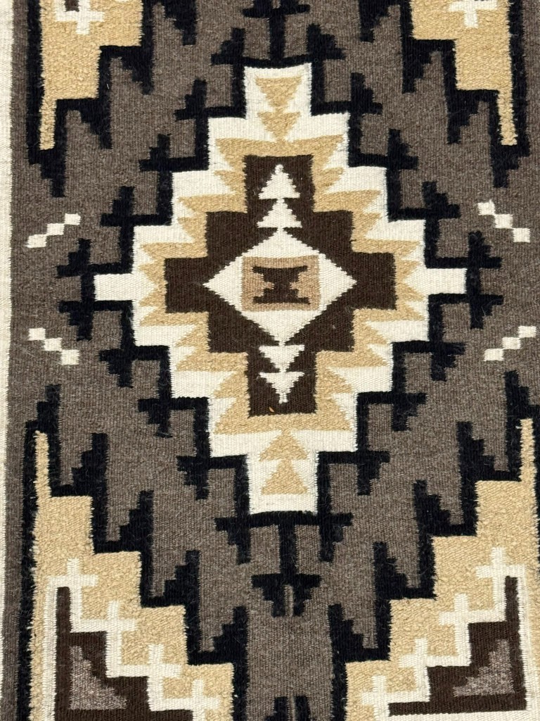 Navajo Rug: Two Gray Hills
