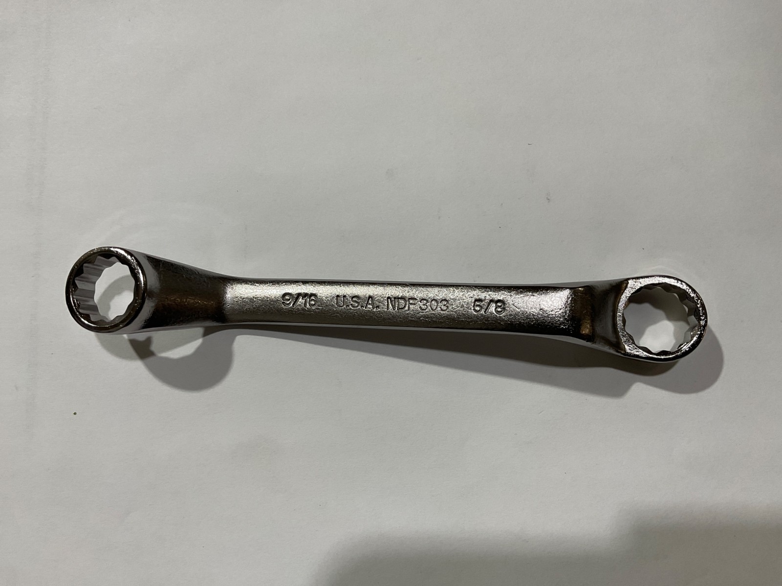 Napa offset box 9/16" x 5/8" 12pt short wrench USA NDF303