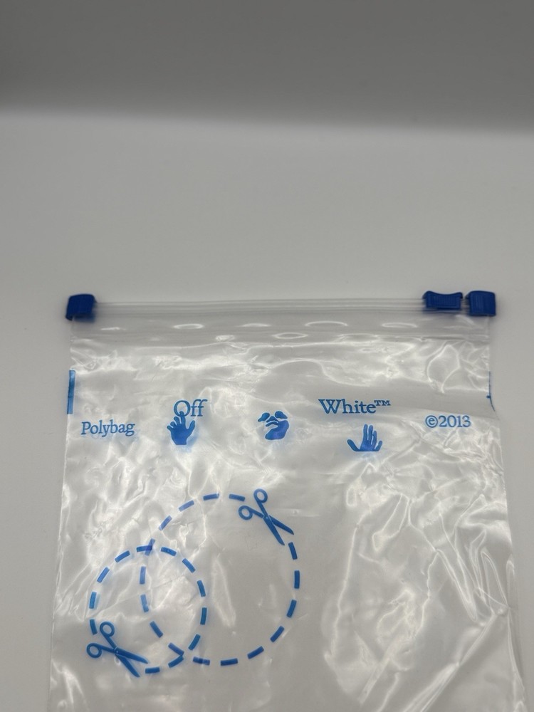 Off-White Floral Arrow Logo Face Mask