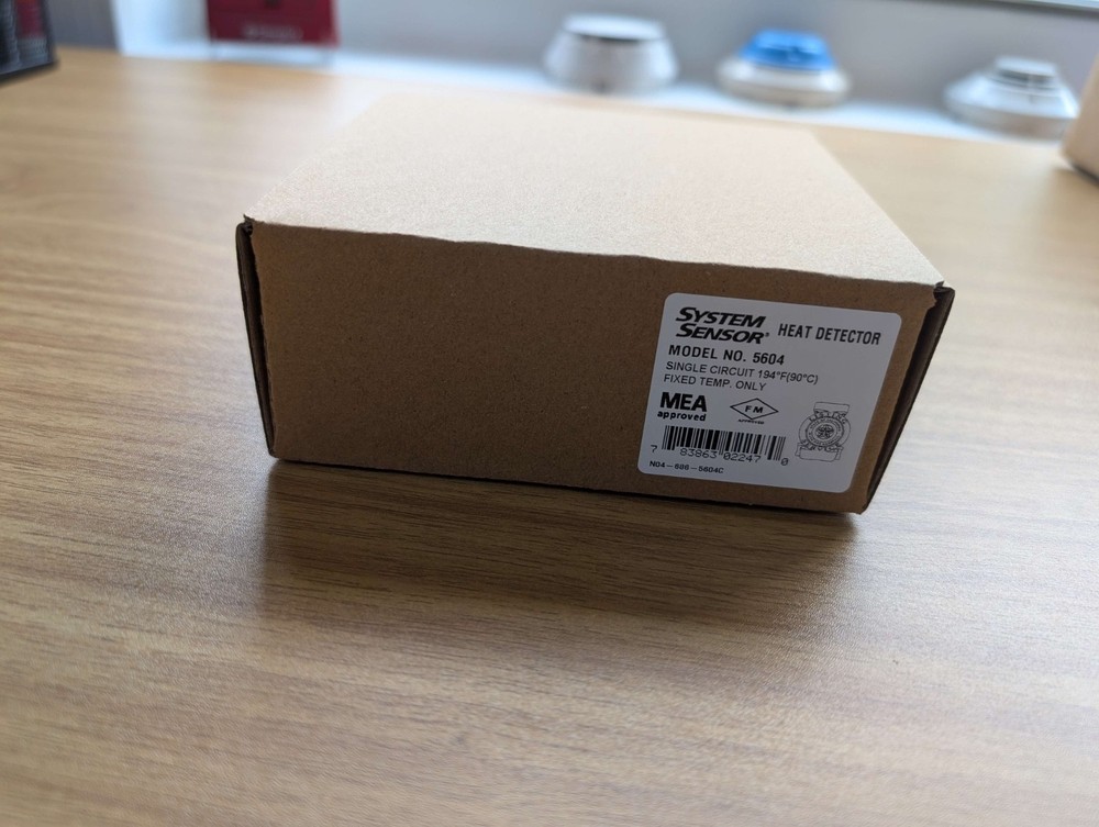 System Sensor 5604 Fixed Temperature Heat Detector - White