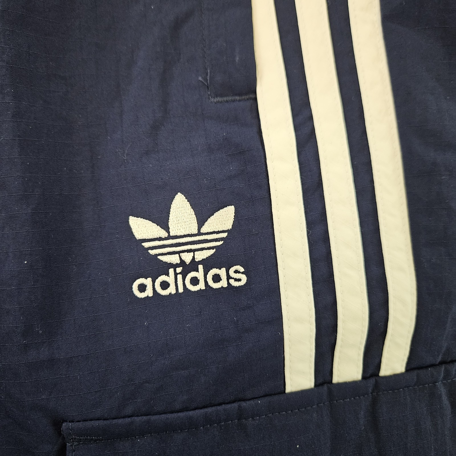 Adidas Originals 3 Stripe Cargo Pants Navy Blue White HR3362 Men's Size Medium