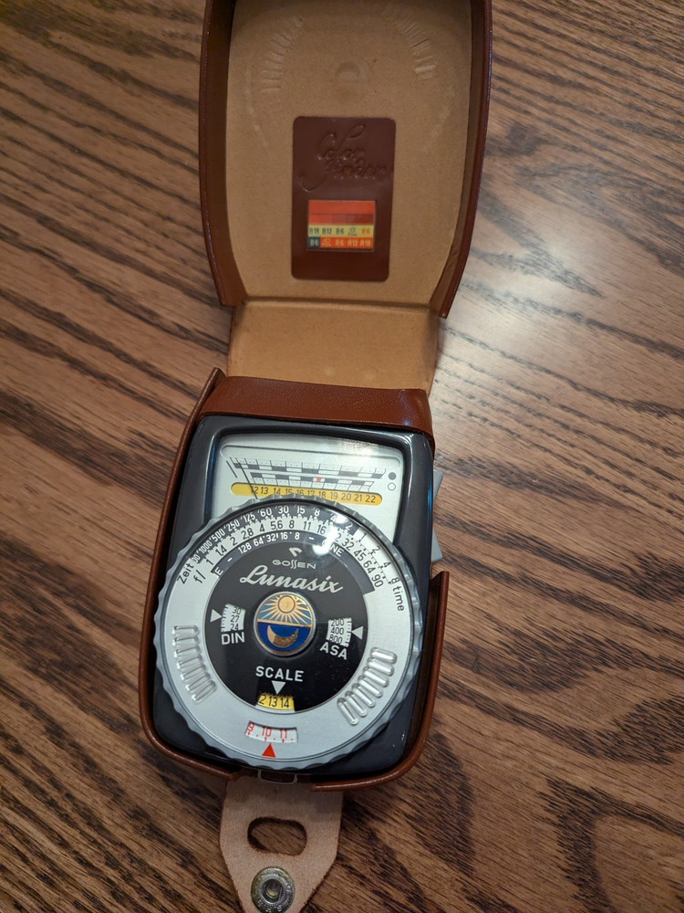 Gossen Luna Six meter w/ case working